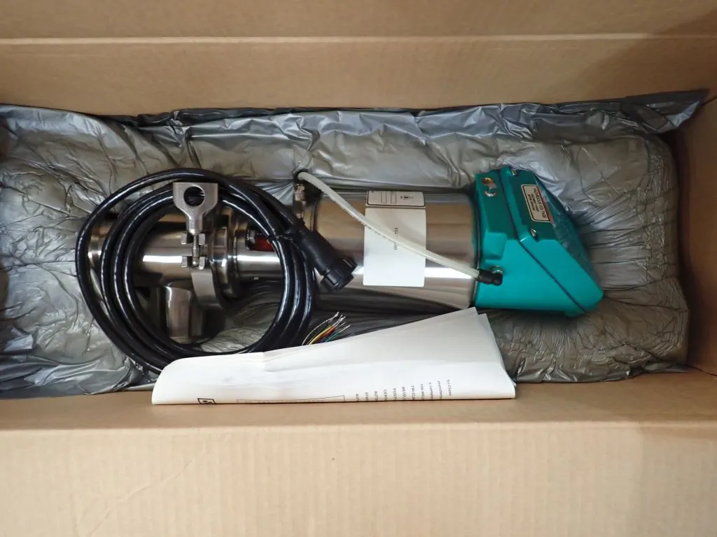 Lot of (2) Alfa 761 Tri Clover Air Operated Valves