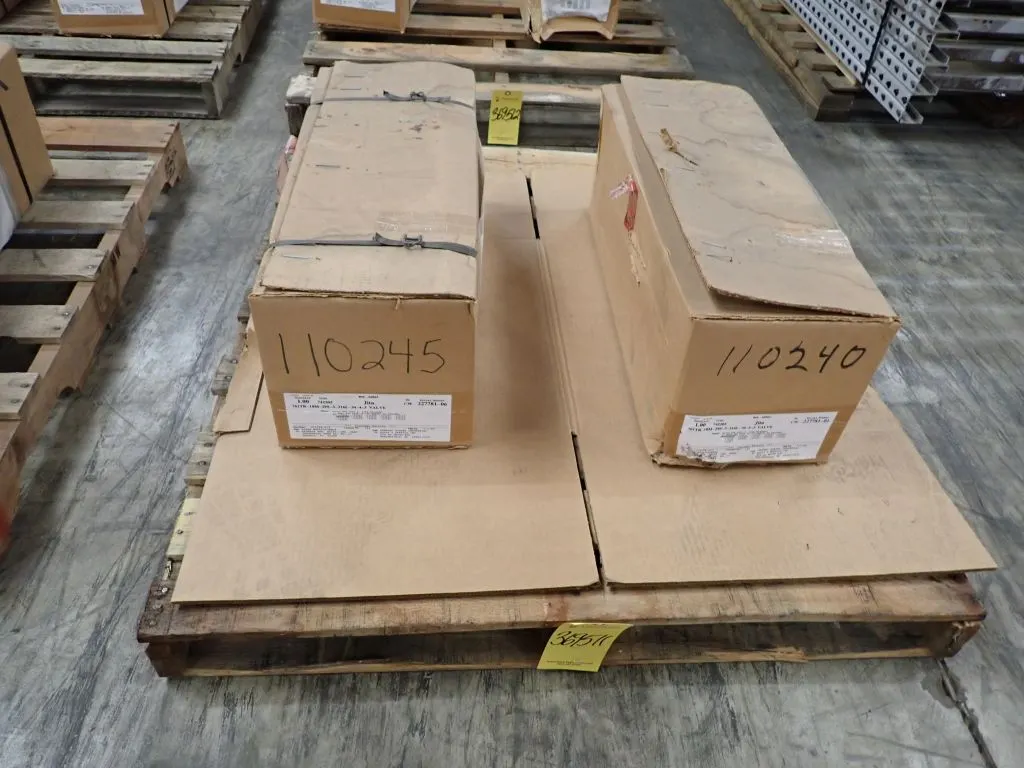 Lot of (2) Alfa 761 Tri Clover Air Operated Valves
