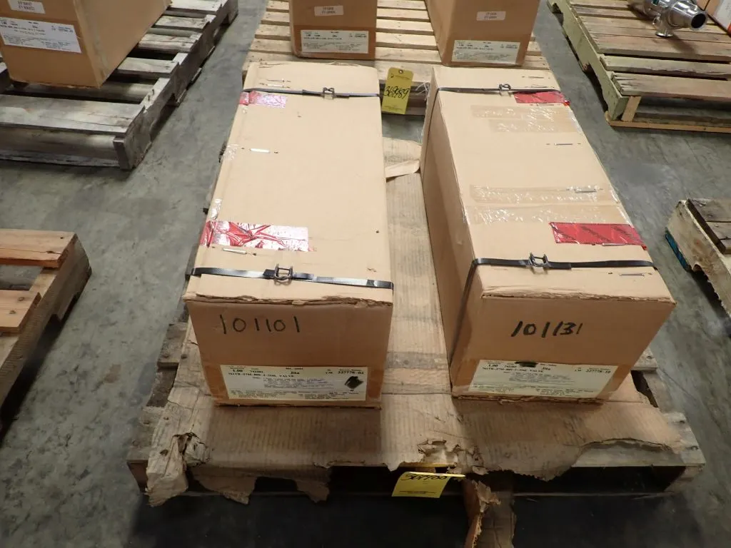 Lot of (2) Alfa 761 Tri Clover Air Operated Valves