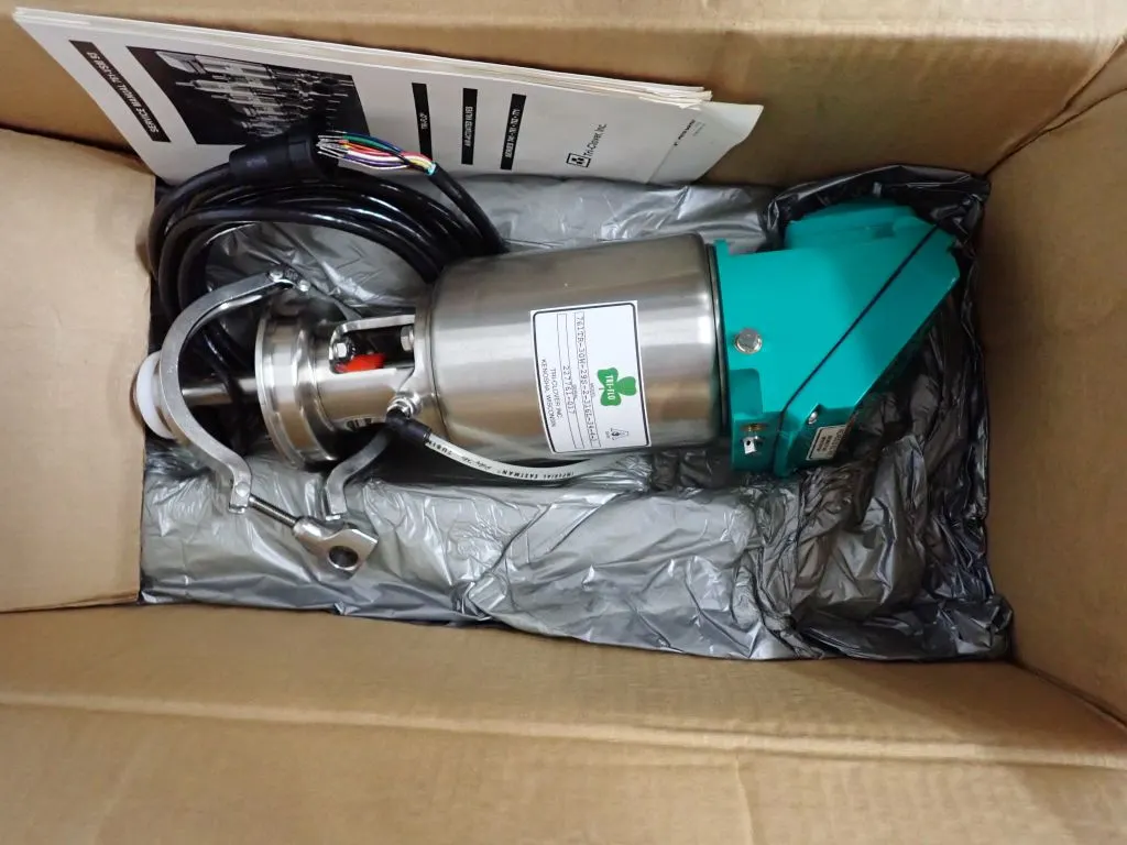 Lot of (2) Alfa 761 Tri Clover Air Operated Valves