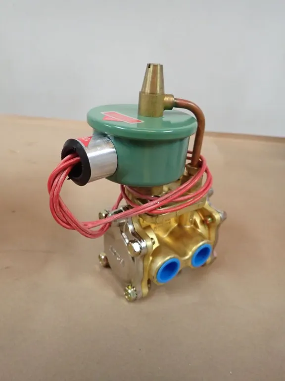 Lot of (4) Asco Solenoid Valves