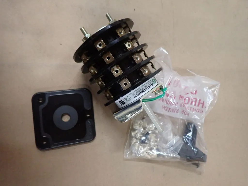 Lot of (4) Electro Switch Rotary Selector Switch Assemblies
