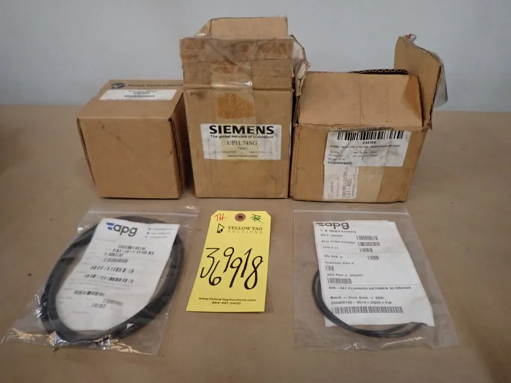Lot of (8) Assorted Industrial Components