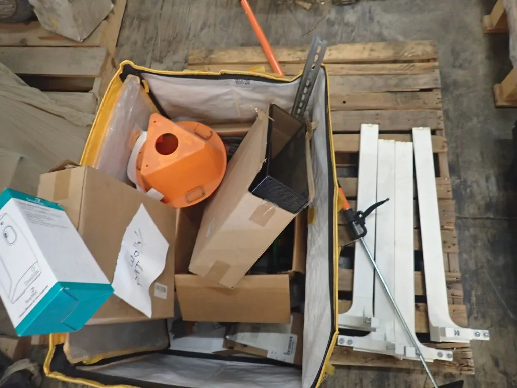 Lot of Assorted Components