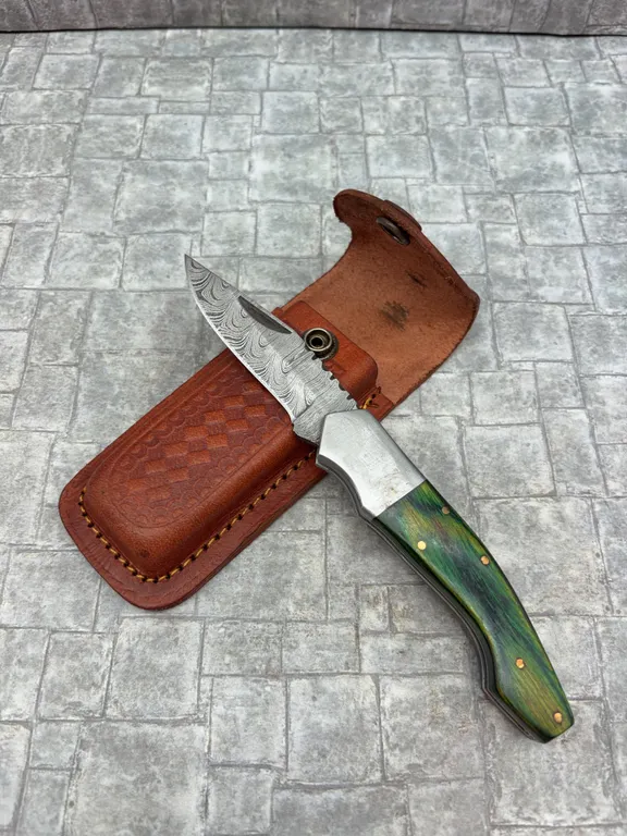 Damascus Steel Knife with Resin Handle and Leather Sheath