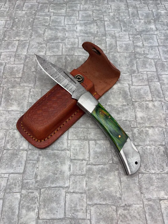 Damascus Steel Knife with Resin Handle and Leather Sheath