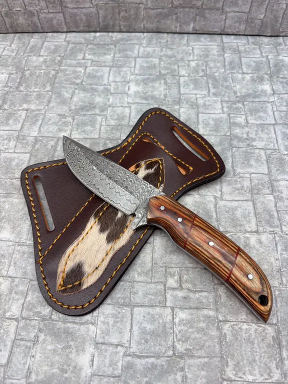 Damascus Steel Knife with Resin Handle and Leather Sheath