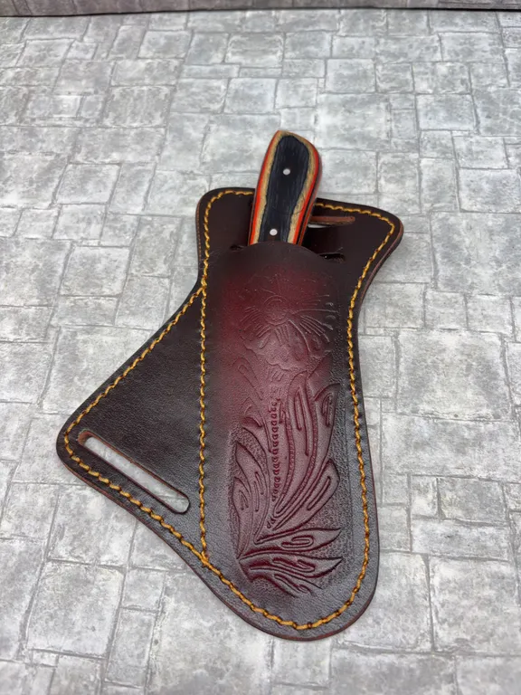 Damascus Steel Knife with Resin Handle and Leather Sheath