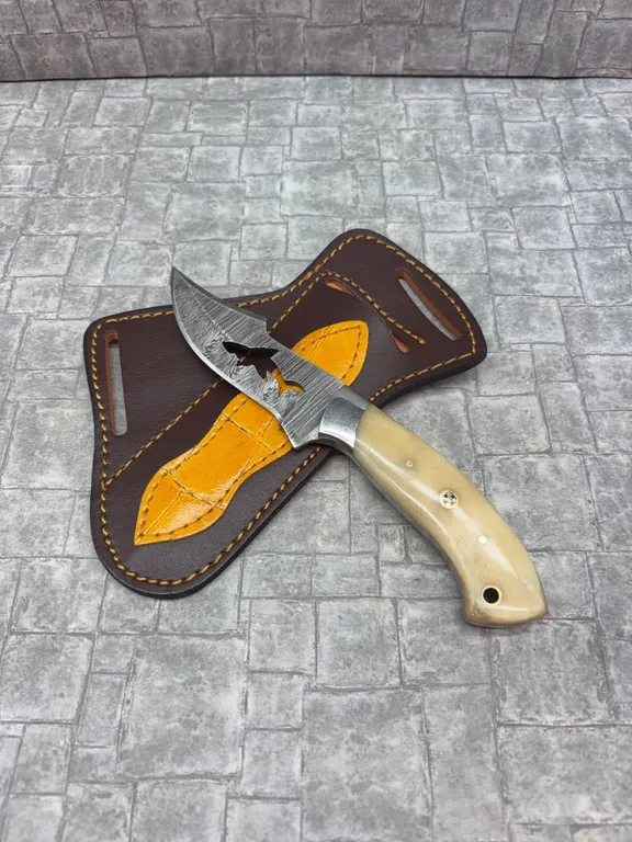 Damascus Steel Knife with Resin Handle and Leather Sheath