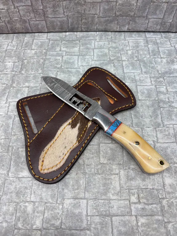 Damascus Steel Knife with Resin Handle and Leather Sheath