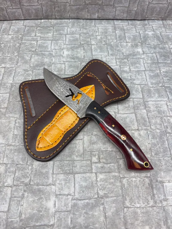Damascus Steel Knife with Resin Handle and Leather Sheath