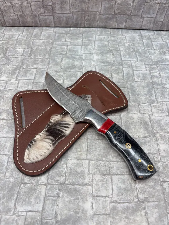 Damascus Steel Knife with Resin Handle and Leather Sheath
