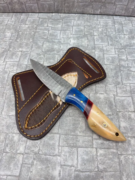 Damascus Steel Knife with Resin Handle and Leather Sheath