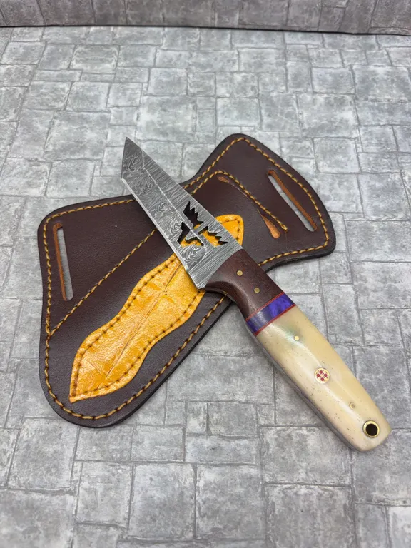 Damascus Steel Knife with Resin Handle and Leather Sheath