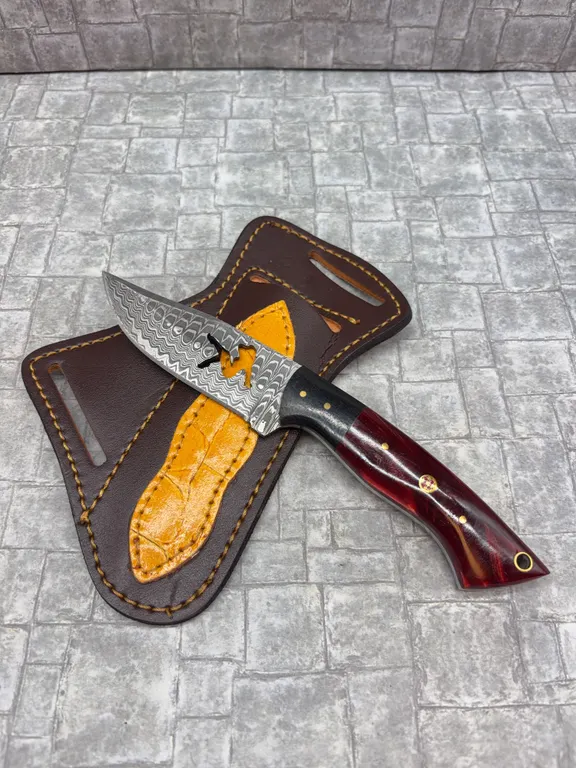 Damascus Steel Knife with Resin Handle and Leather Sheath