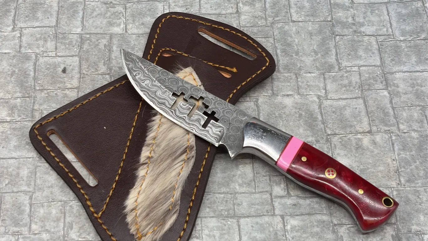 Damascus Steel Knife with Resin Handle and Leather Sheath