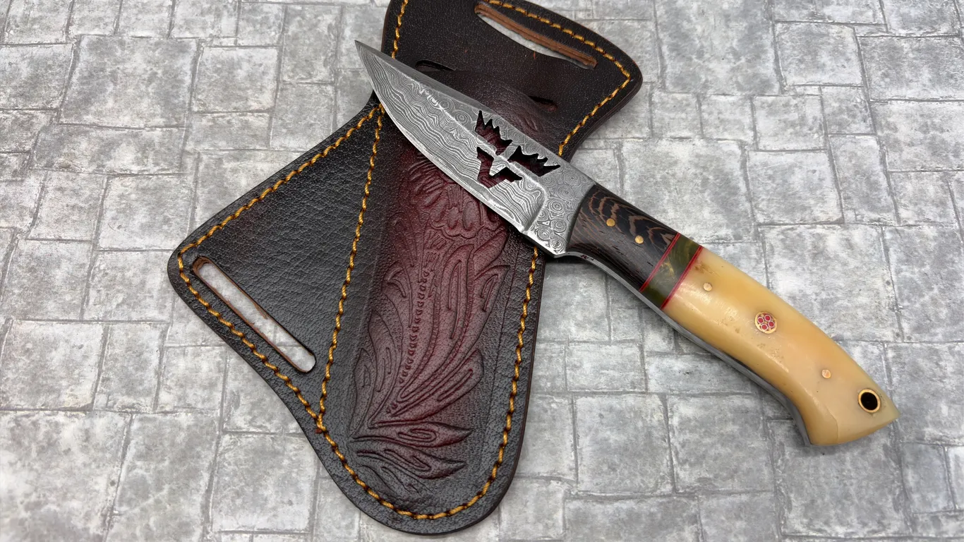 Damascus Steel Knife with Resin Handle and Leather Sheath