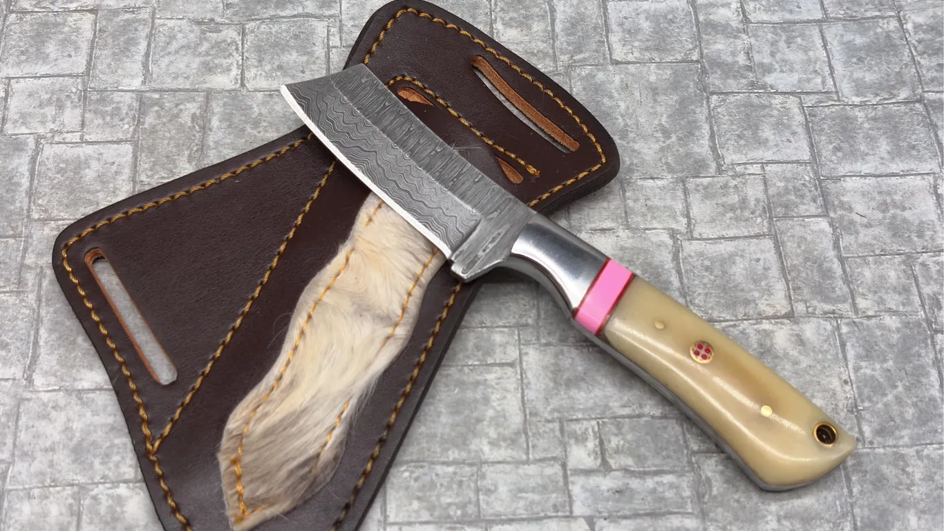 Damascus Steel Knife with Resin Handle and Leather Sheath