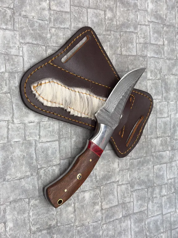 Damascus Steel Knife with Resin Handle and Leather Sheath