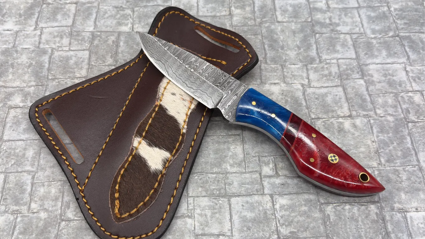 Damascus Steel Knife with Resin Handle and Leather Sheath