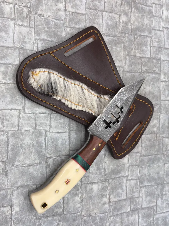 Damascus Steel Knife with Resin Handle and Leather Sheath