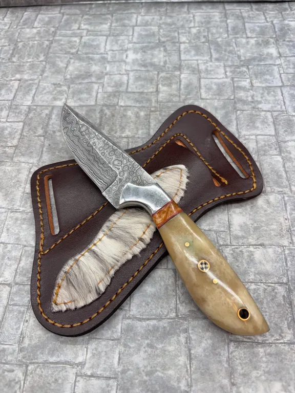 Damascus Steel Knife with Resin Handle and Leather Sheath