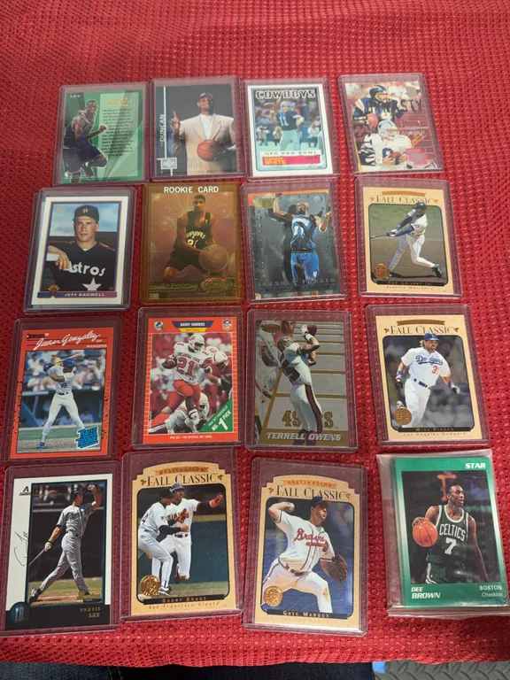 Sports Cards ( Baseball, Basketball, football)