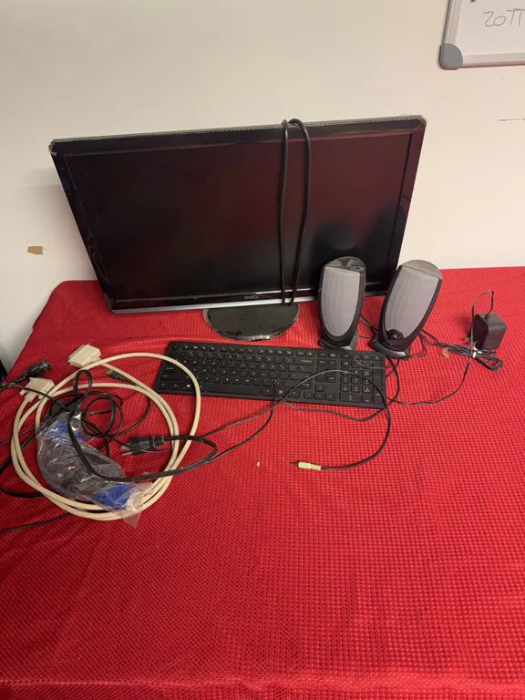 Dell computer monitor and wireless key pad