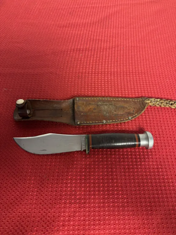 Case Knife With Cover