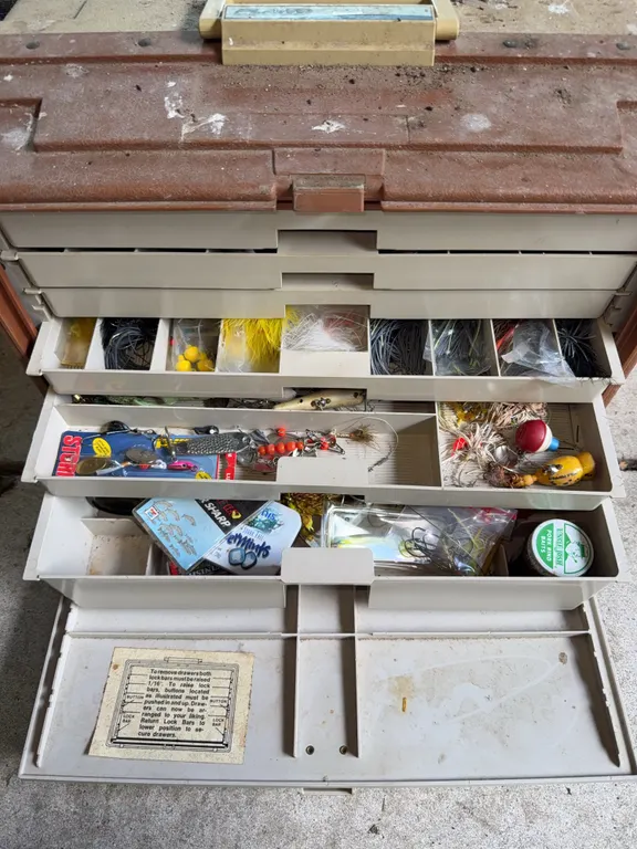 Fishing tackle