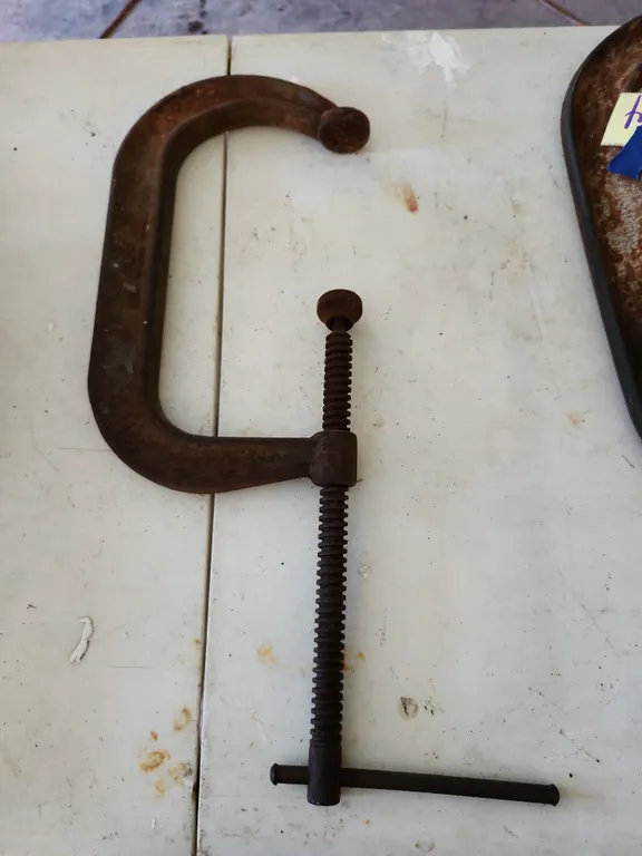 1 Ct. 8" C Clamp