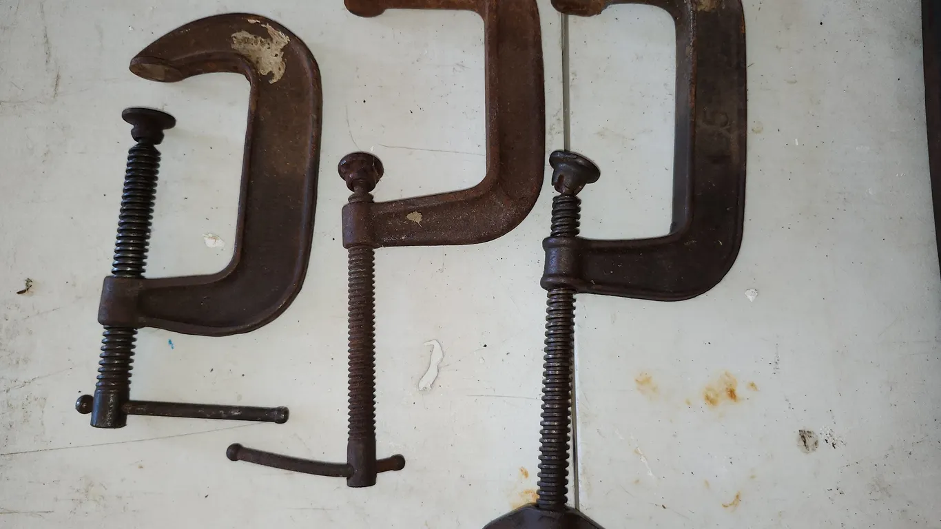 2 Ct. 4" & 1 Ct. 5" C Clamps