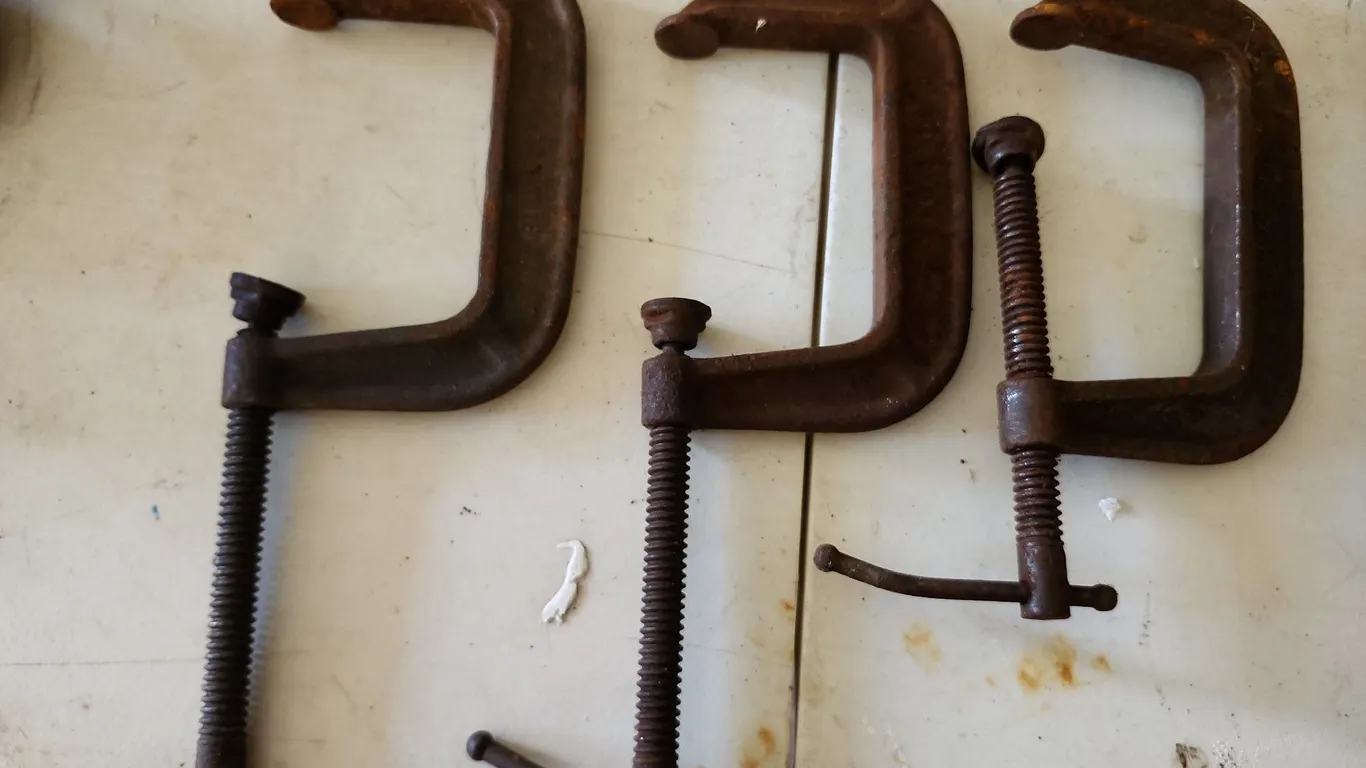 3 Ct. 4" C Clamps