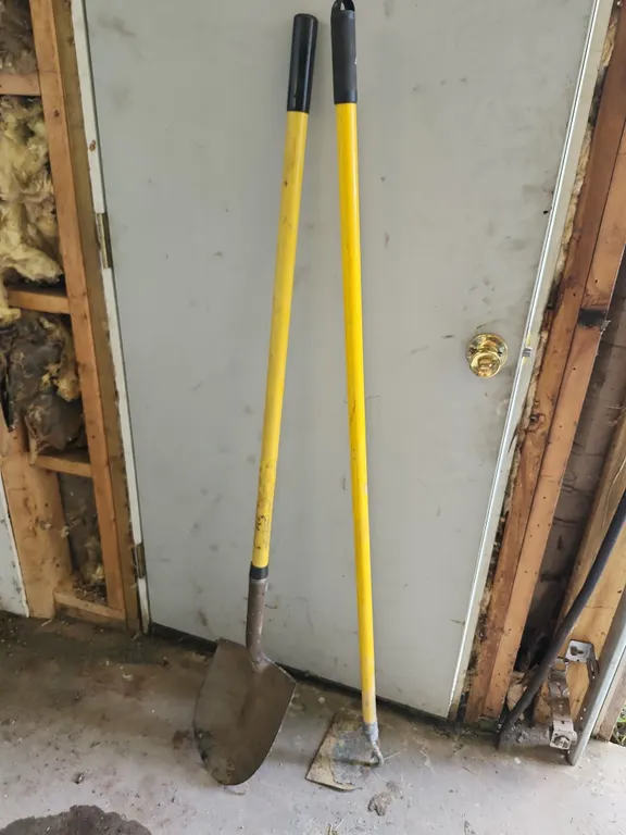 Shovel & Hoe 58", Fiberglass Handles