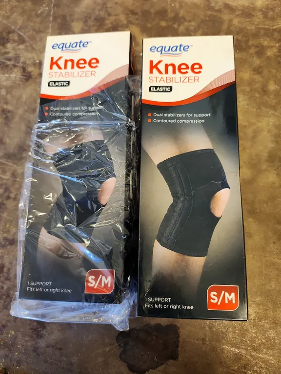 2 New Equate Knee Stabilizer S/M