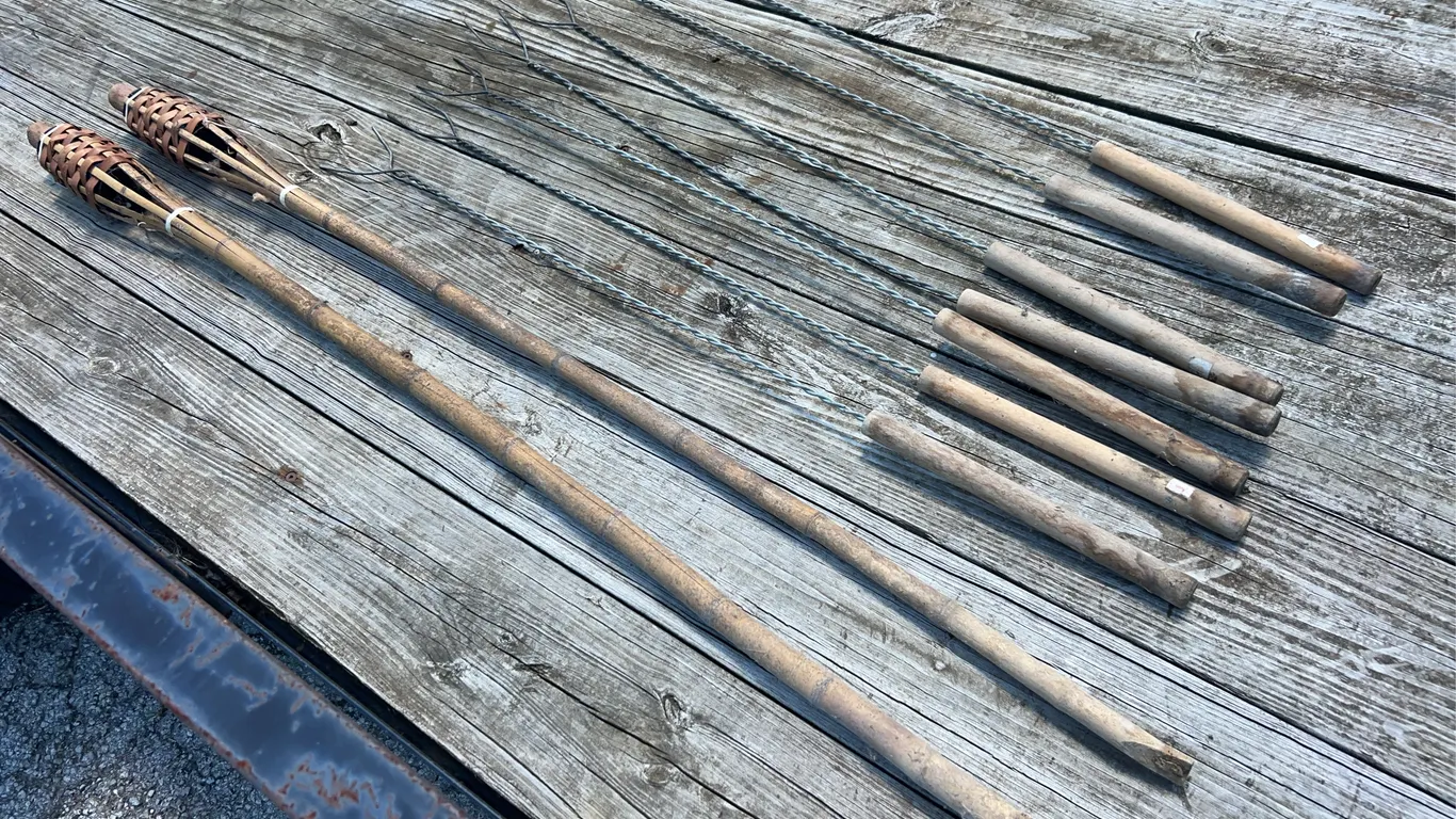 Hotdog Sticks & 2 Tiki Torches