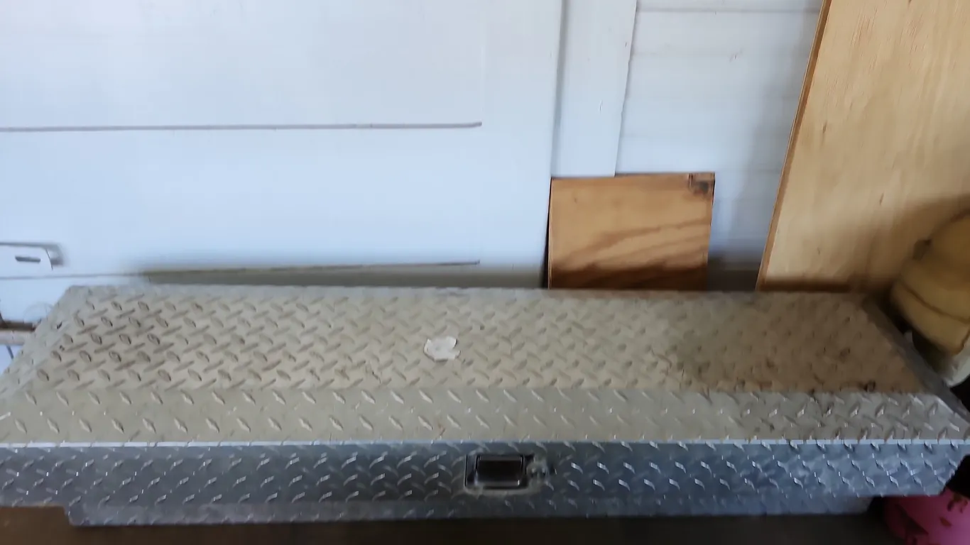 Diamond Plate Toolbox 49"X12"X12"