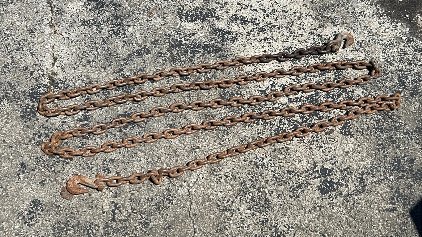 15' Chain W/2 Hooks, 5/16"