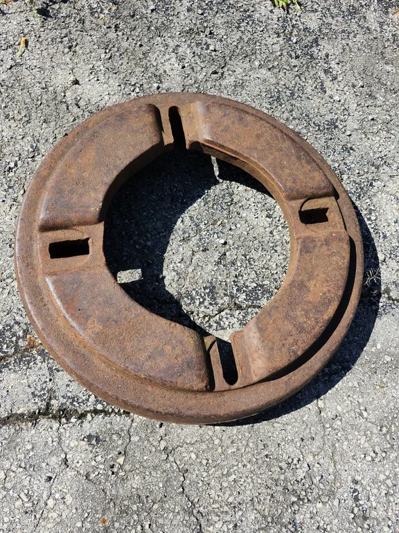 Wheel Weight (Oliver?) 21.25"X4", Opening 11.5", Center Bolt 15.25"