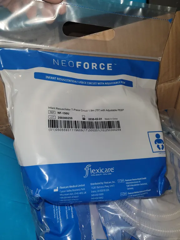 Lot of Assorted Medical Supplies