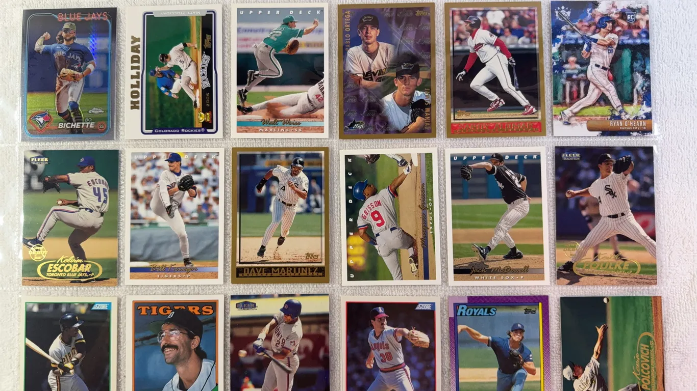 Baseball Cards-Mixed Lot in Sleeve (2 sets