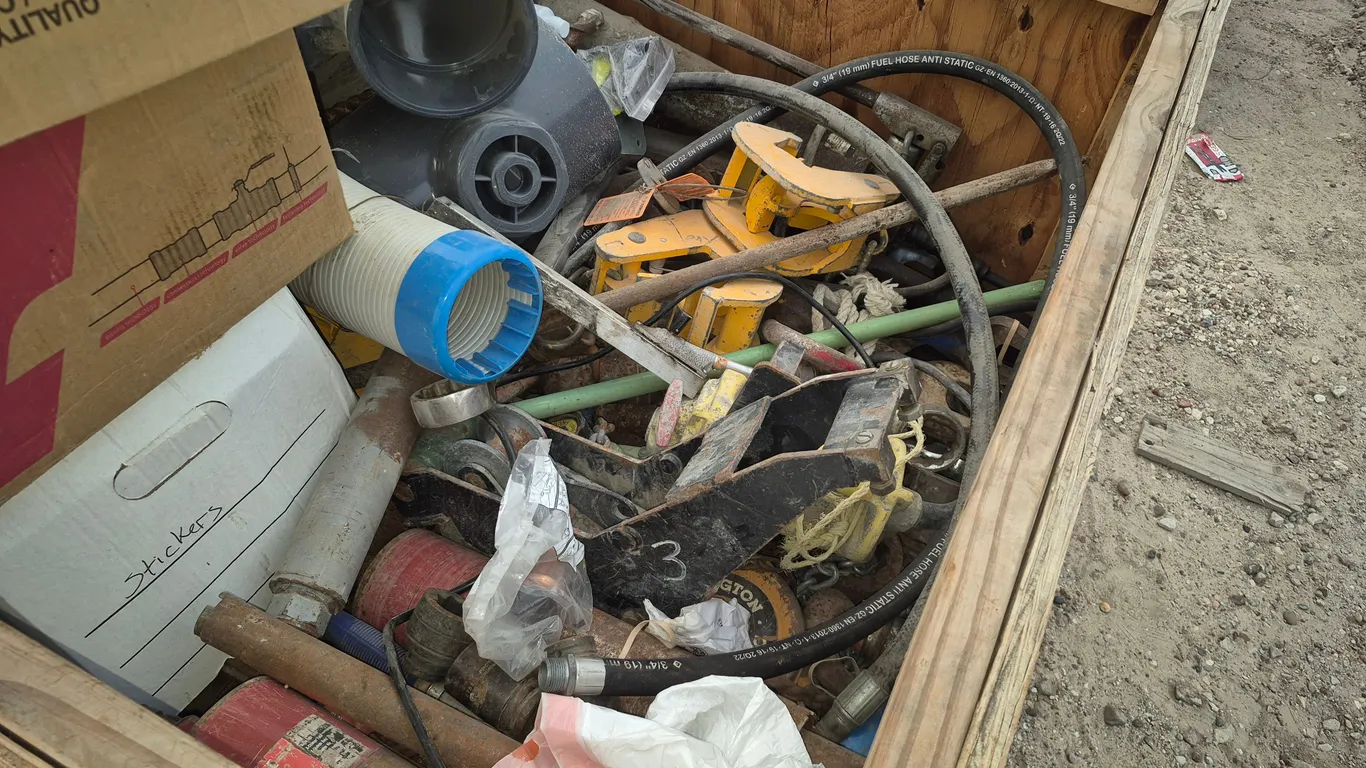 QTY OF CONTRACTOR SUPPLIES
