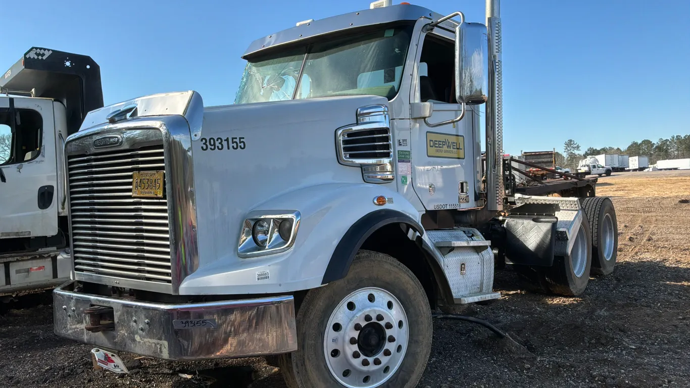 2017 FREIGHTLINER SD122 T/A TANDEM AXLE DAY CAB TRUCK TRACTOR VIN: 3AKJGNDV4HDHV8747
