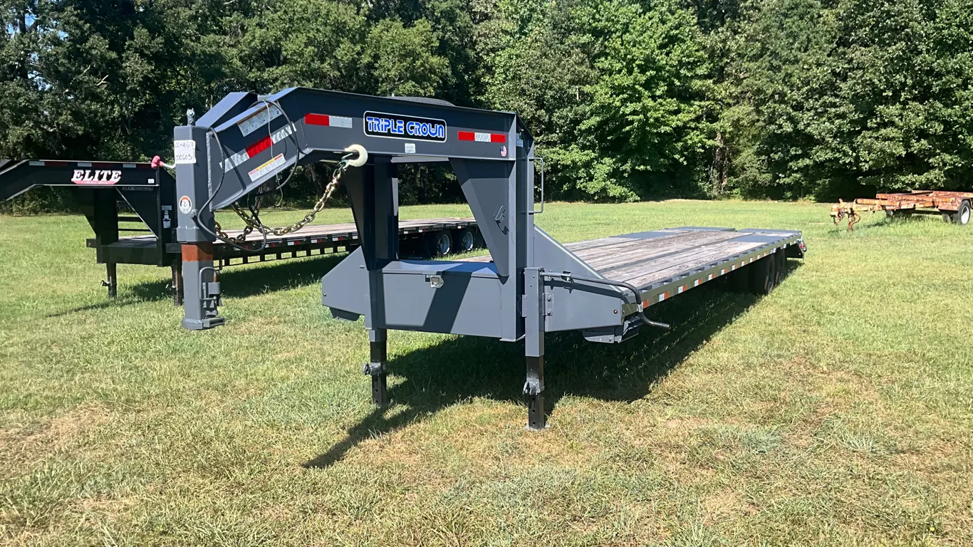2027 TRIPLE CROWN TRAILERS, INC GN22-40DT 35' FLATBED TRAILER VIN: 1XNGE4022V2046764
