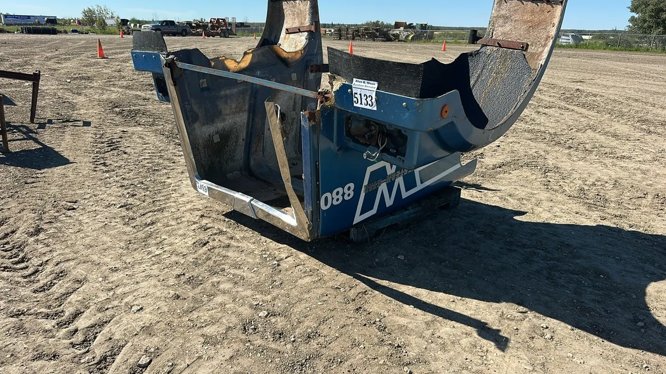 WESTERNSTAR HIWAY TRUCK HOOD