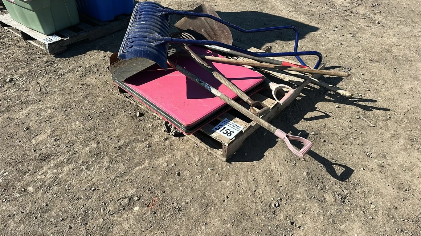 SNOW SHOVEL, 10' PORTABLE PLASTIC TABLE, ASST GARDEN TOOLS