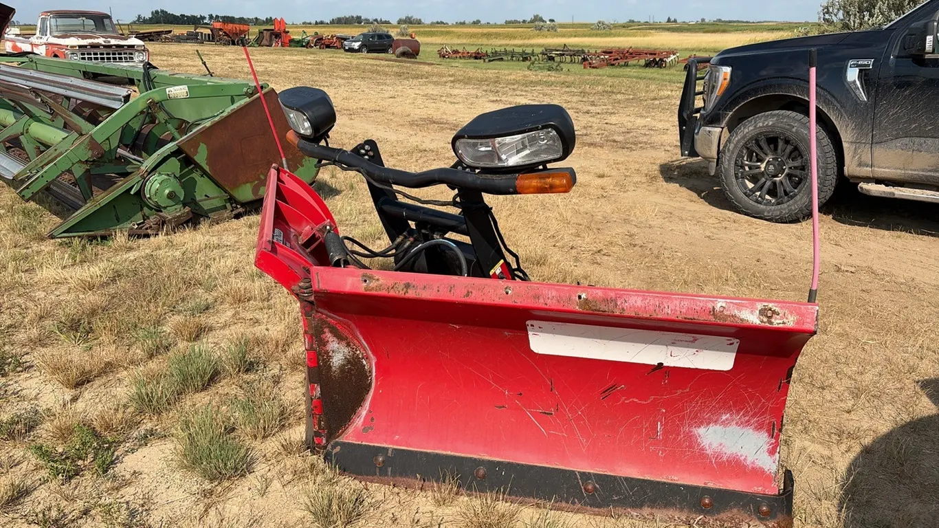 ID 0822 Boss 9ft V Plow