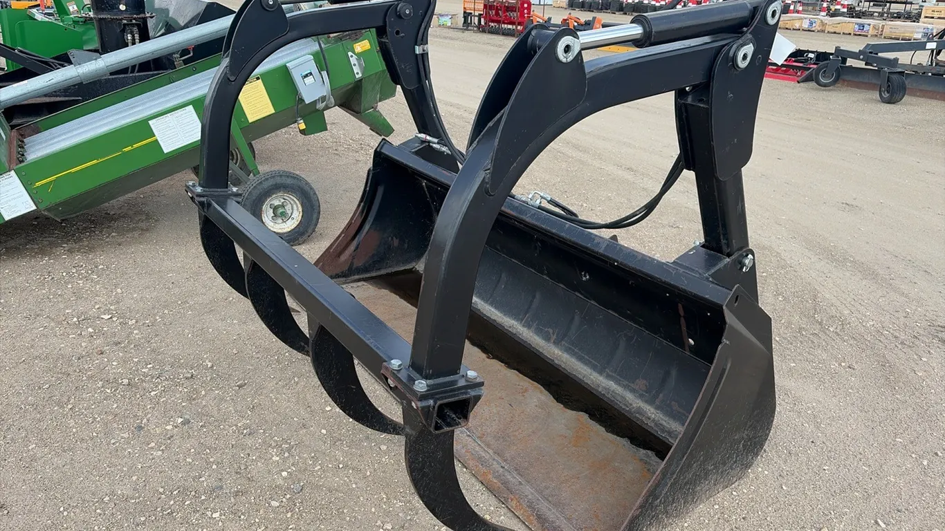 ID 0845 7ft Heavy Duty Grapple Bucket