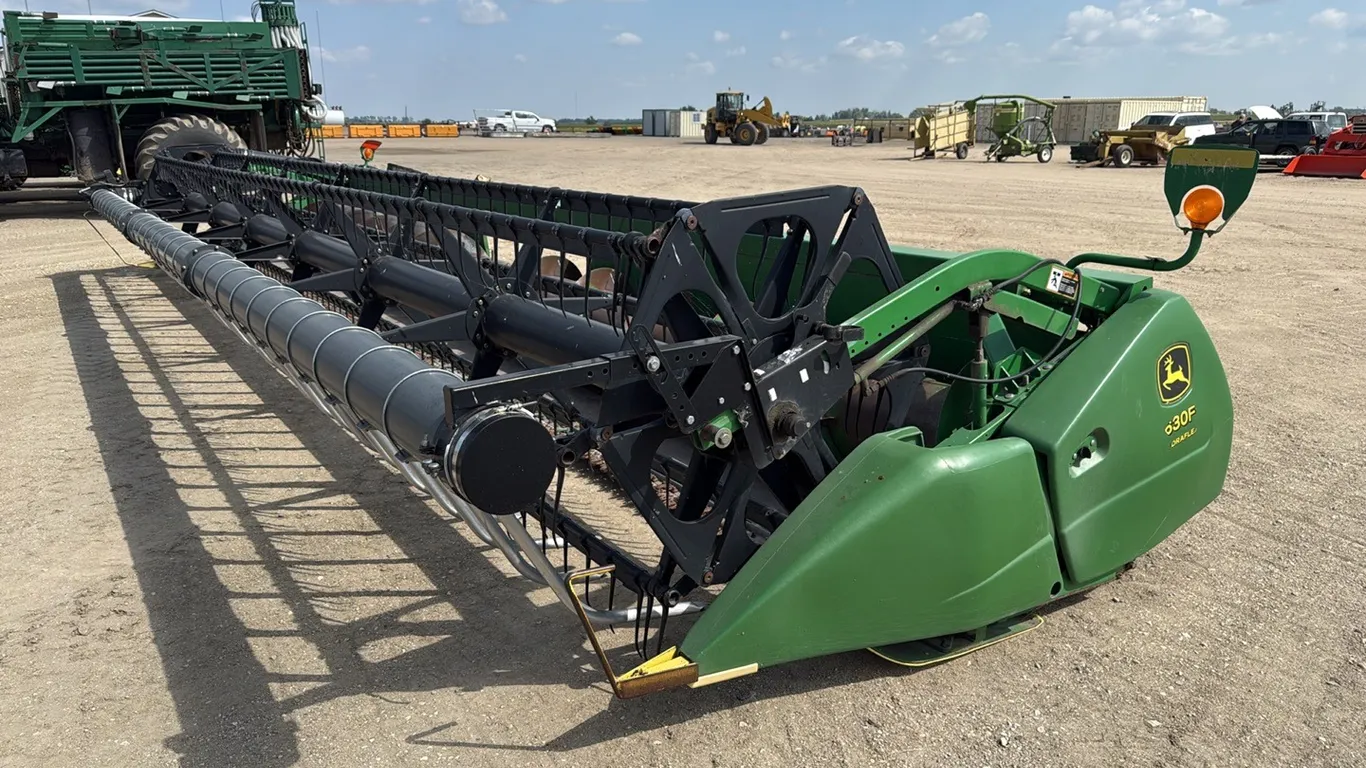 ID 0970 John Deere 630F Flexhead w/Crary Air Bar