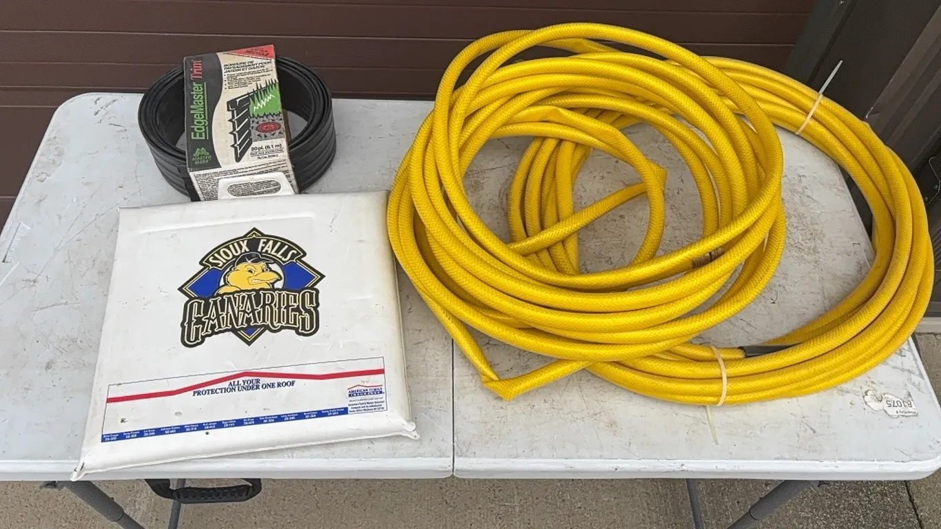 Hoses, bleacher cushion, and edge trim